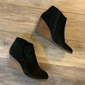 Lucky Brand suede ankle wedge. Size 7 1/2.
